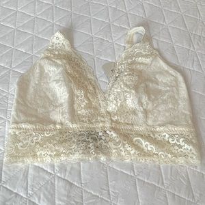 NWT: Soma Ivory Lace Bralette Plunge XL